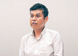 浦田 豊 氏